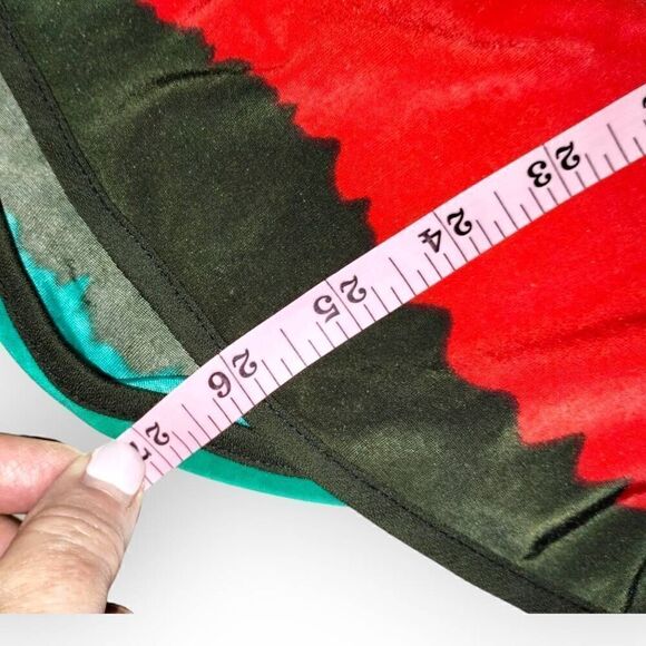 ECI Womens Top Sz Large Green Red Black Relaxed Jersey Short Sleeves Casual - Picture 13 of 13